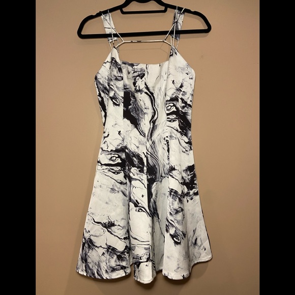 NEW KEEPSAKE Strappy cocktail dress US:S mirror design - Picture 1 of 6